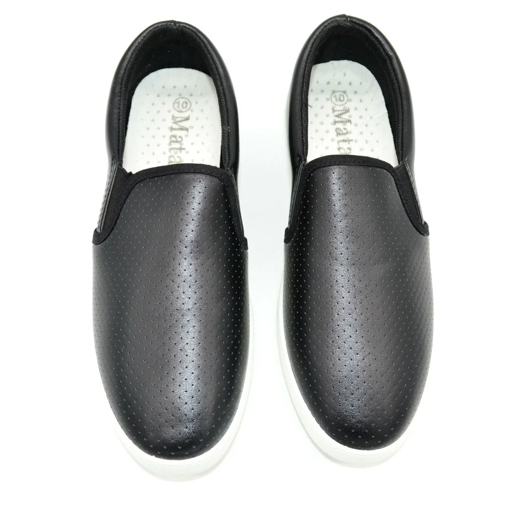 Mata Womens Shoes Pinster Loafer Slip On Sneaker 10 Black Cushioned Insole NEW